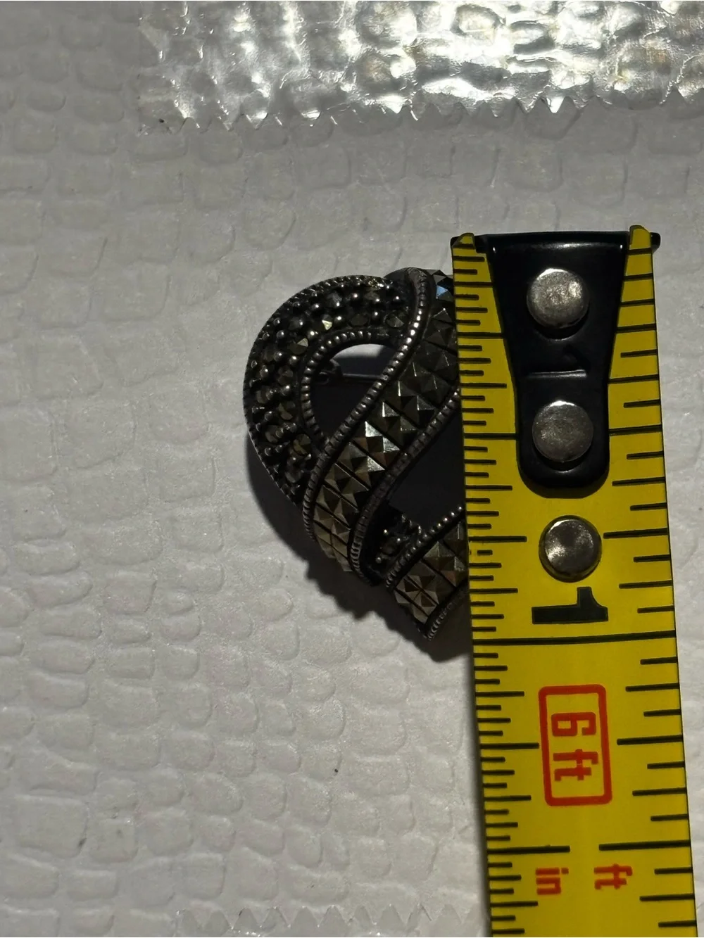 Vintage Sterling Silver Marcasite Open Heart Brooch Pin Interlocking Ribbon